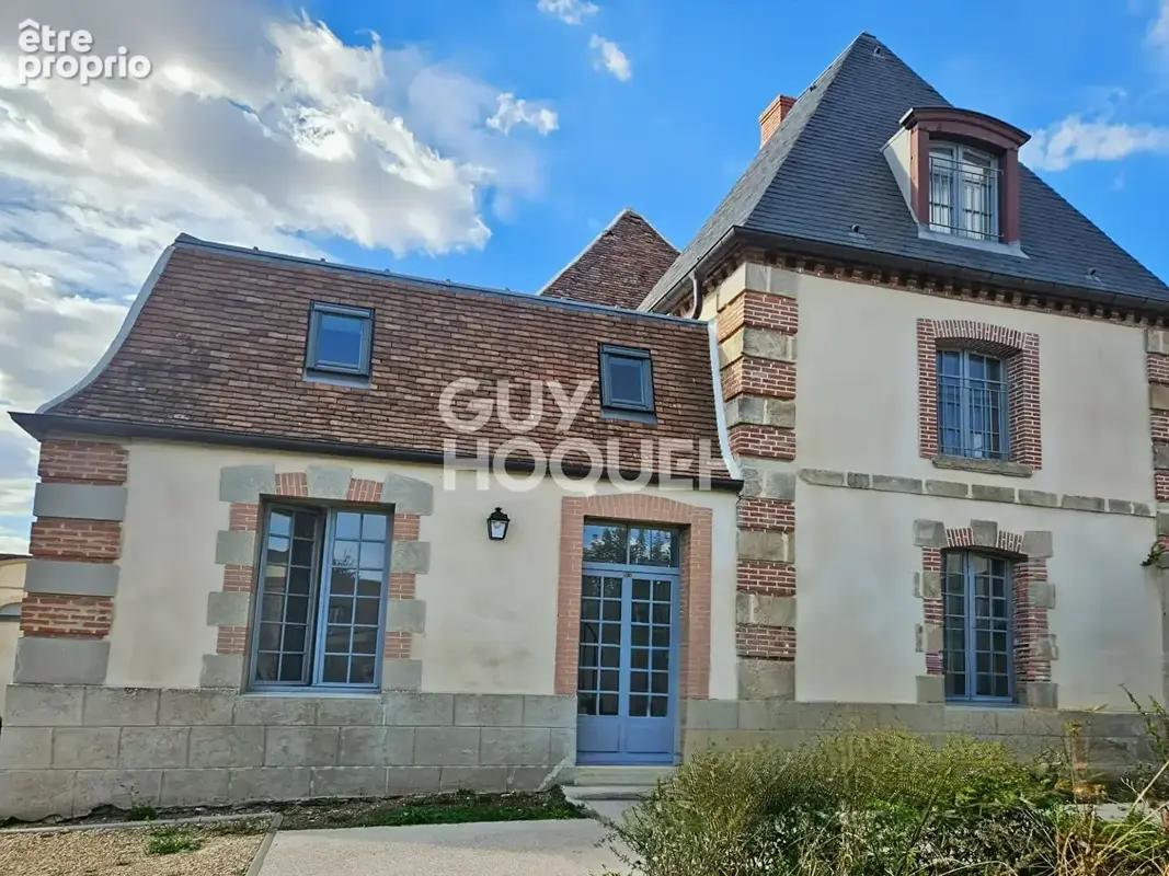 Appartement à FONTENAY-TRESIGNY