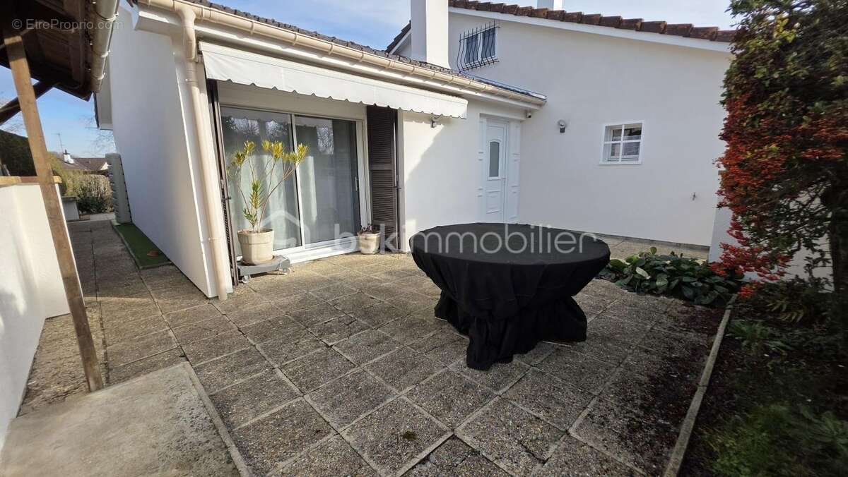 Maison à SAINT-GERMAIN-LES-CORBEIL