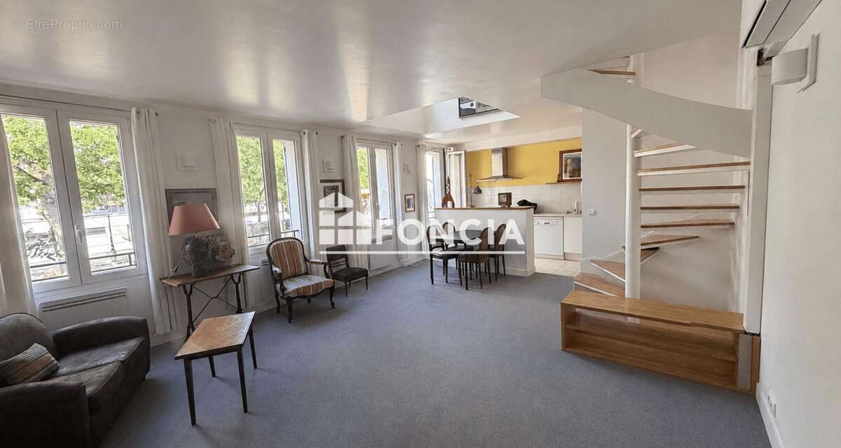 Maison à PARIS-14E