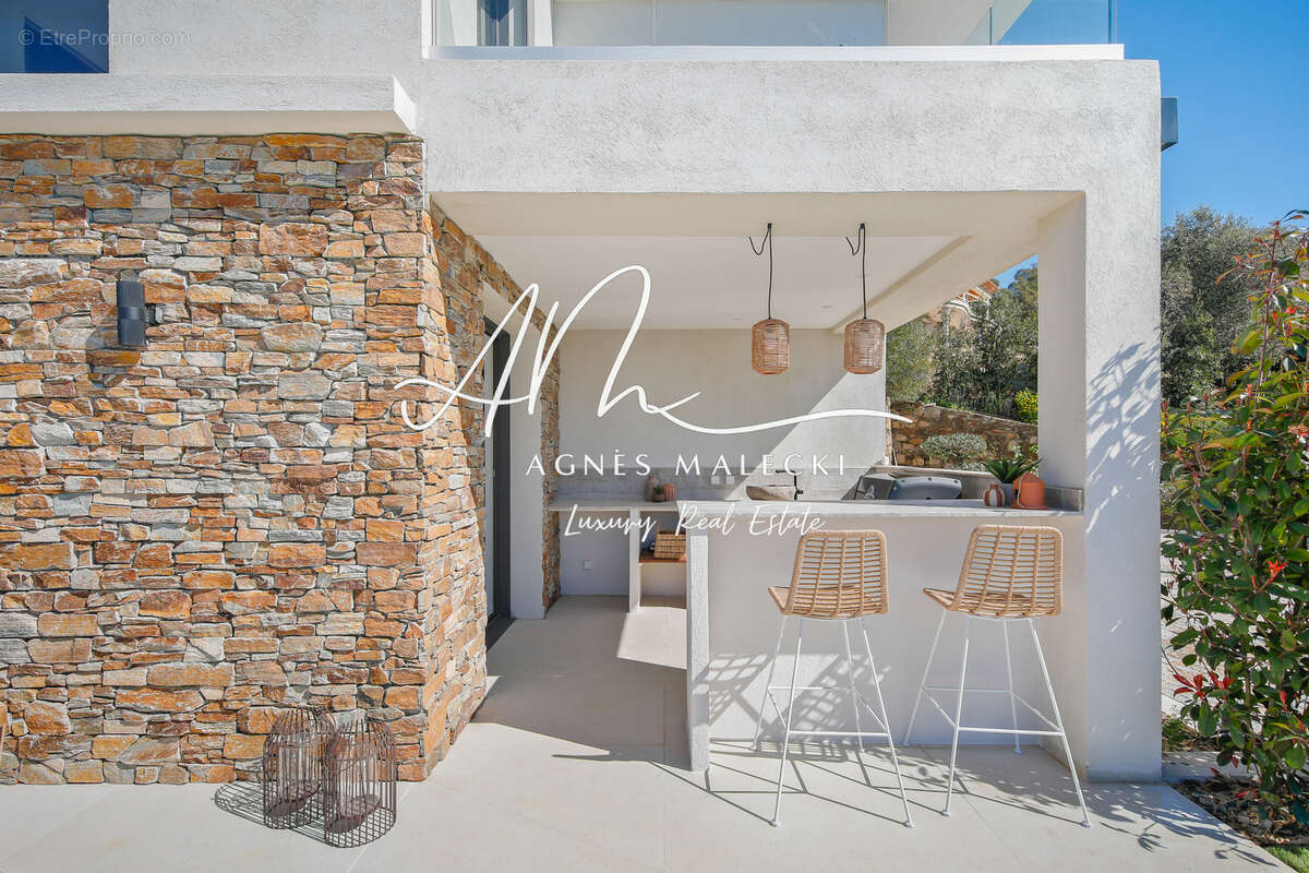 Maison à LA CROIX-VALMER
