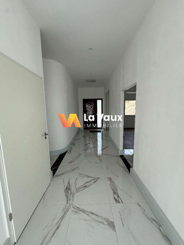 Maison à CHAMPENOUX