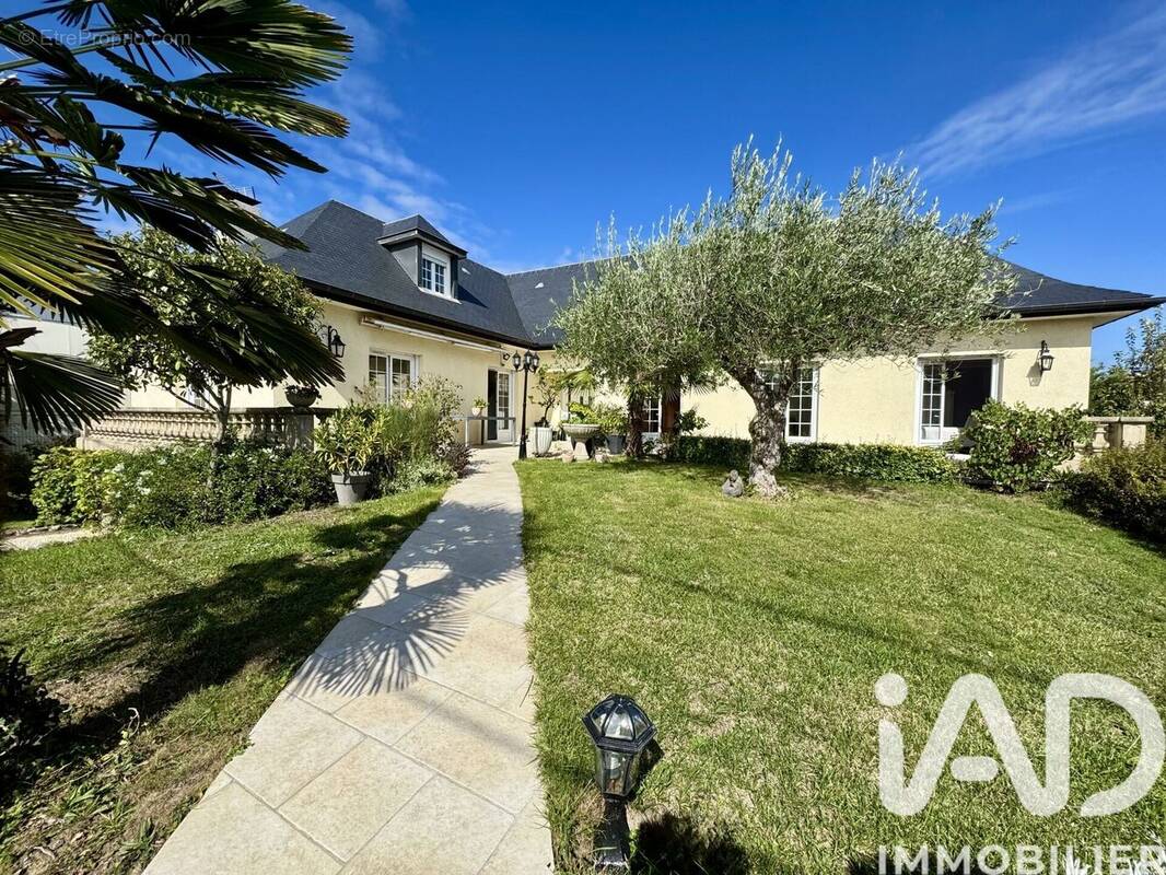 Photo 1 - Maison à MONTFERMEIL