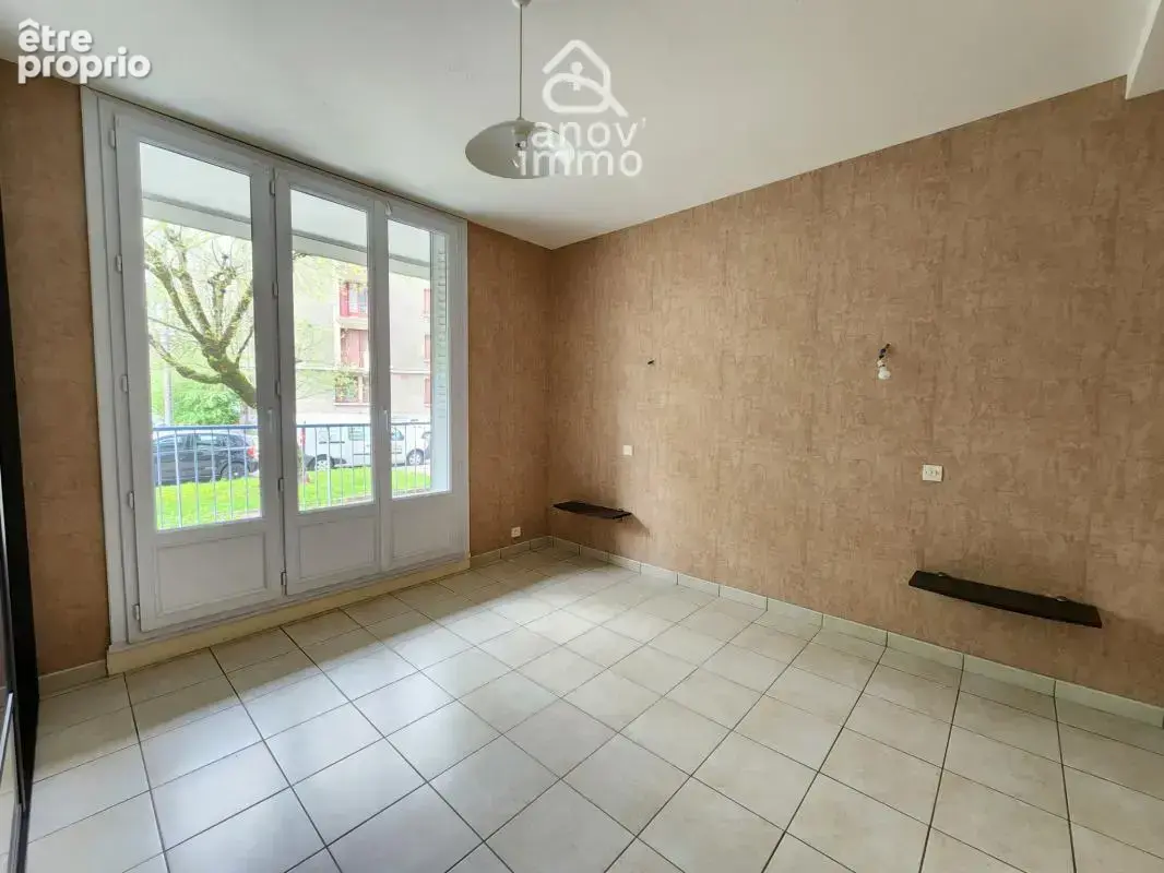 Appartement 5 pièces 87 m2 - Garage - Cave - photo 8