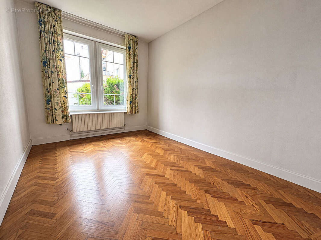 Maison de 136 m2 + maison indépendante de 40 m² - photo 5