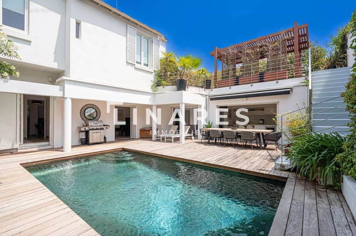 Maison à MARSEILLE-8E