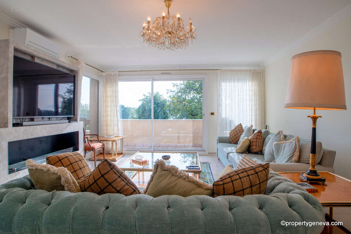 Appartement à FERNEY-VOLTAIRE