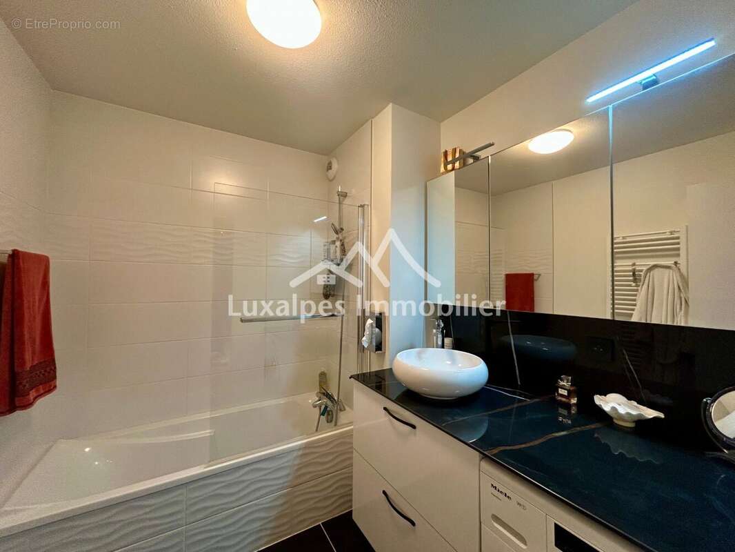 Appartement 67 m² à Saint-Jean-De-Sixt  - photo 6
