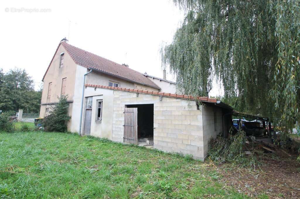 Appartement à BRANGES