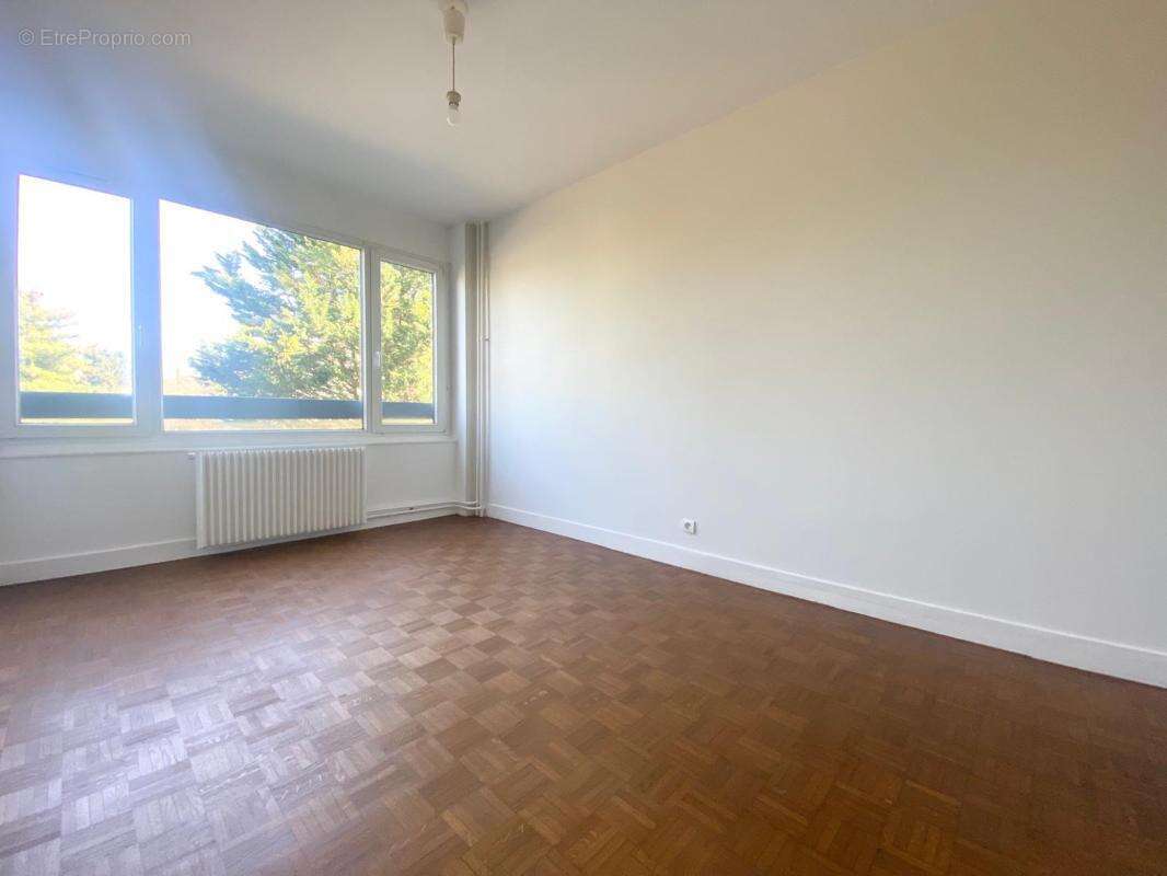 Appartement à CHATENAY-MALABRY