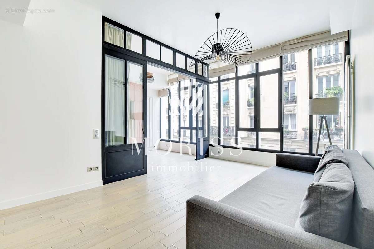 Appartement à PARIS-18E