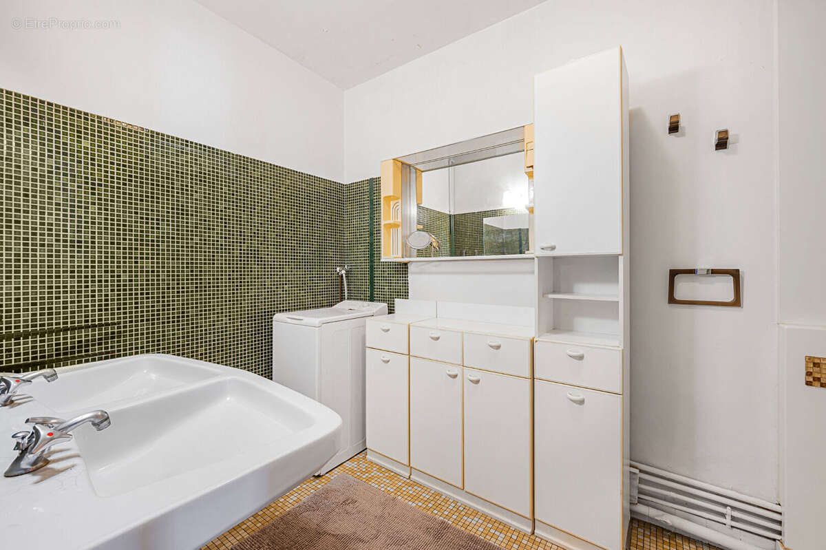 Montrouge - Appartement 5P - terrasse - cave - parking - photo 11