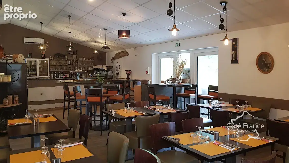 Village de vacances - 20 Chalets  restaurant/bar  12300 Co - photo 11