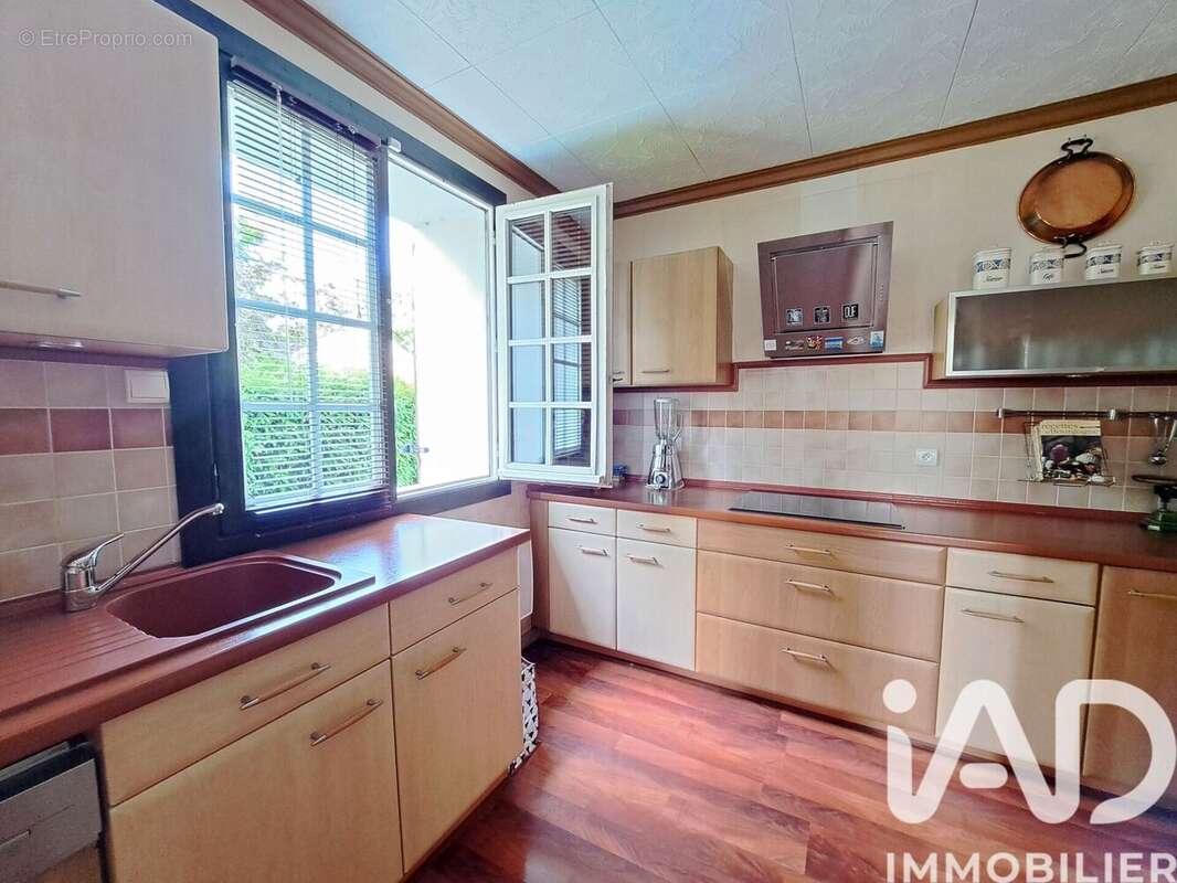 Photo 4 - Maison à VENIZY