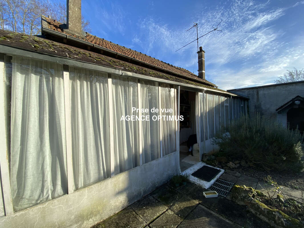 VIAGER occupé - Personne de 91 ans - Villeneuve la Guyard - Bouquet : 21000€ - Rente mensuelle : 467 € - photo 10