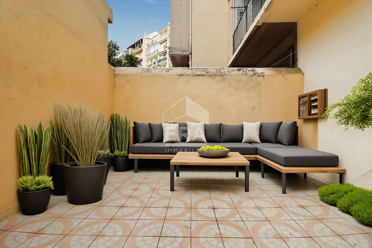 Appartement à MARSEILLE-4E
