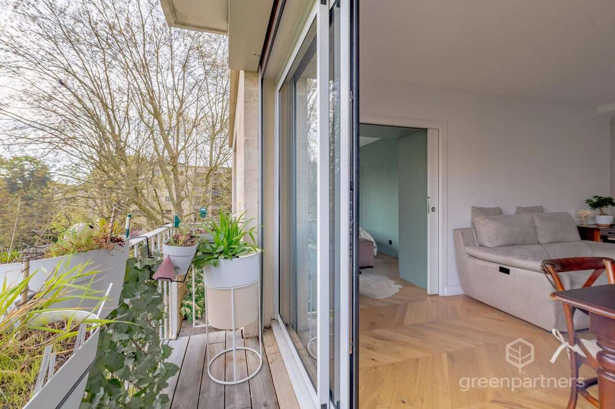 Appartement à NEUILLY-SUR-SEINE