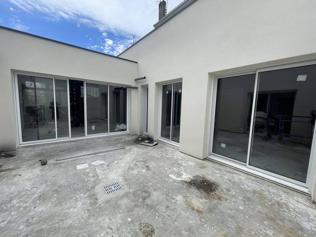 Appartement à BORDEAUX