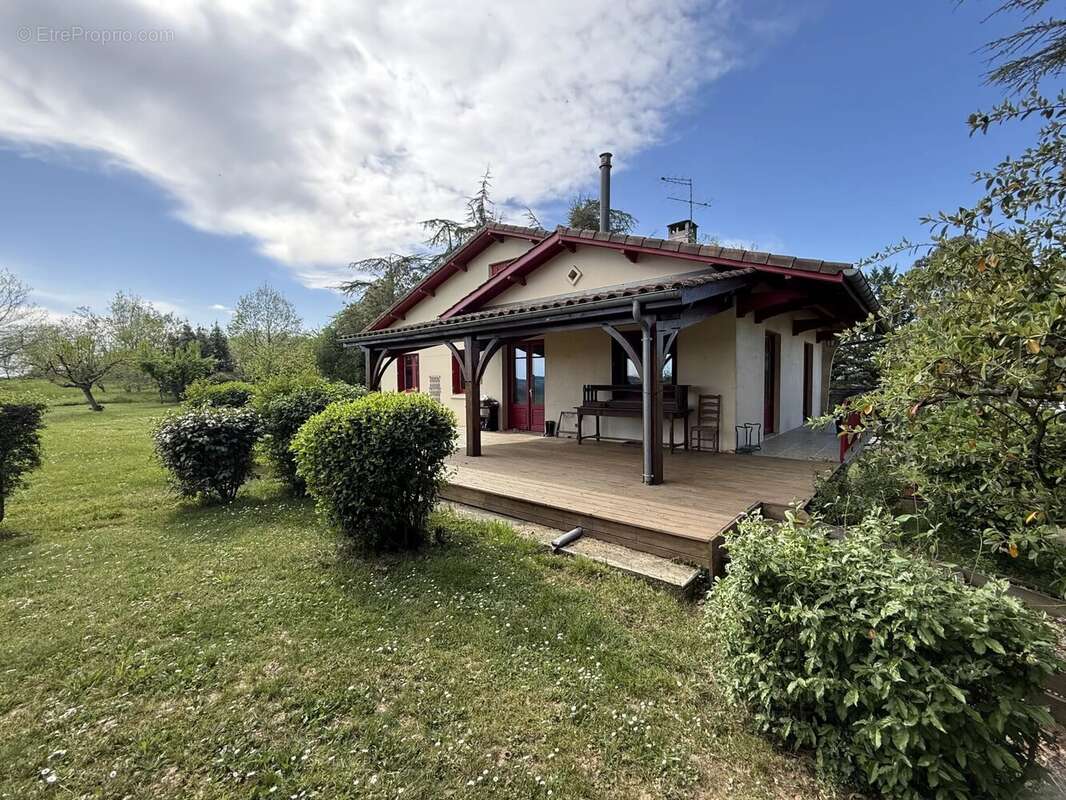 Maison à AIGNAN