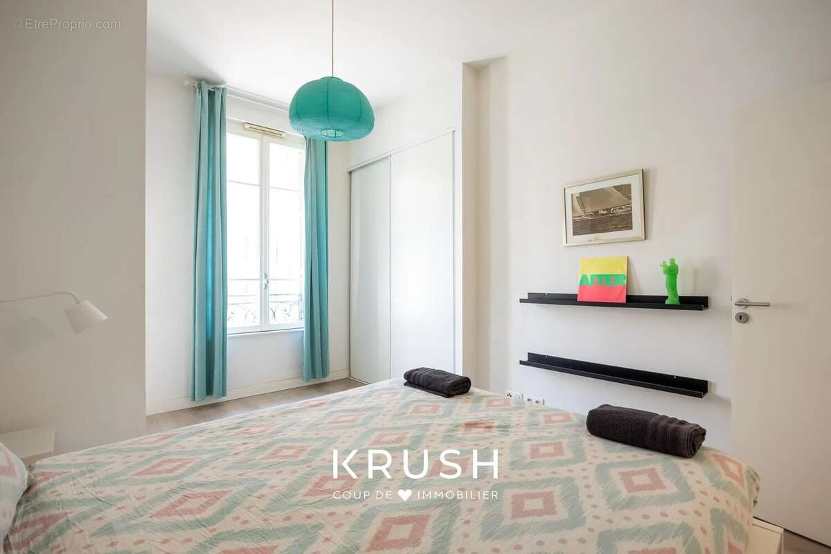Appartement à MARSEILLE-2E