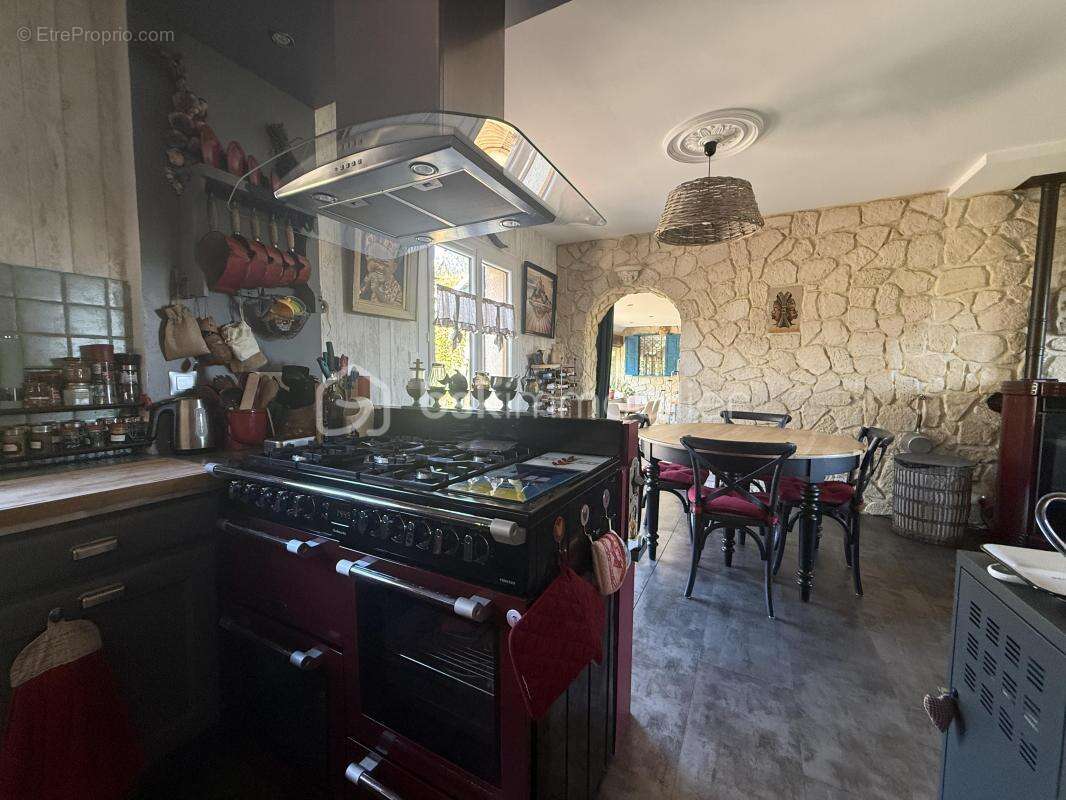 Maison à BEAUMONT-EN-AUGE
