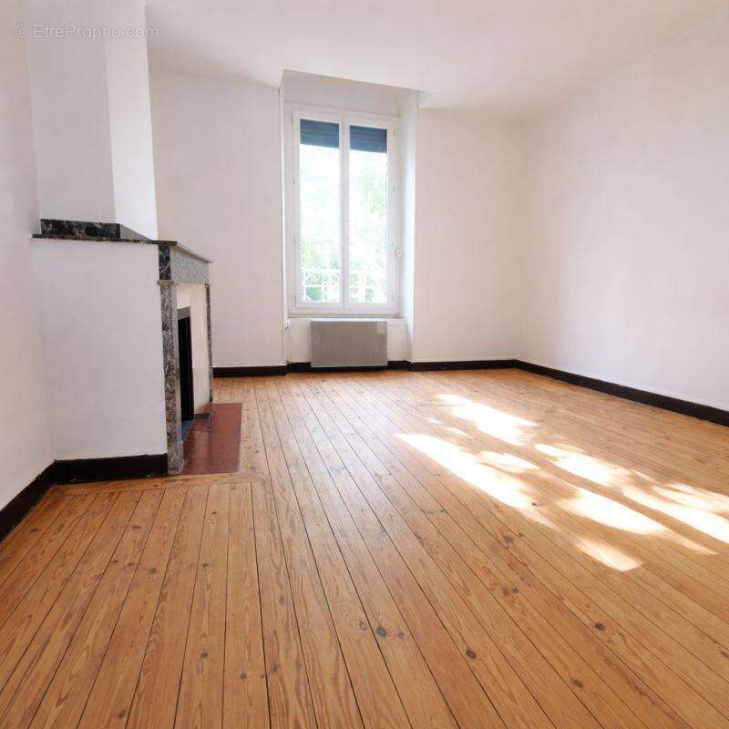 Appartement à GINESTAS