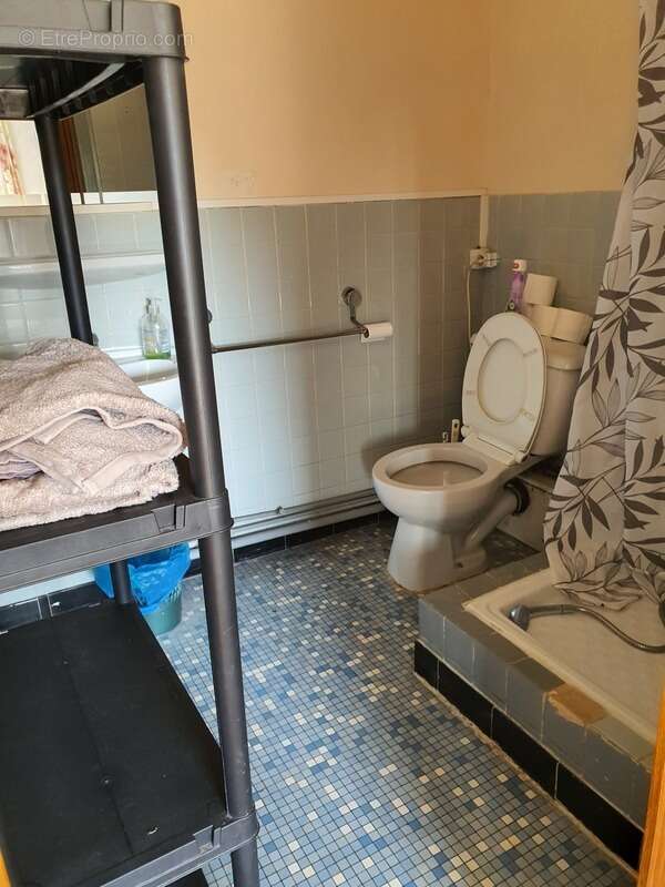 Appartement à CONTREXEVILLE