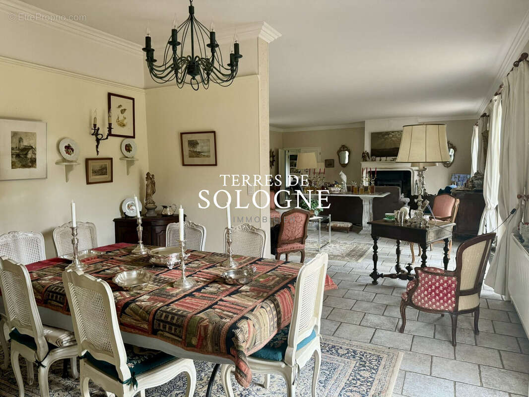 Maison à LAMOTTE-BEUVRON