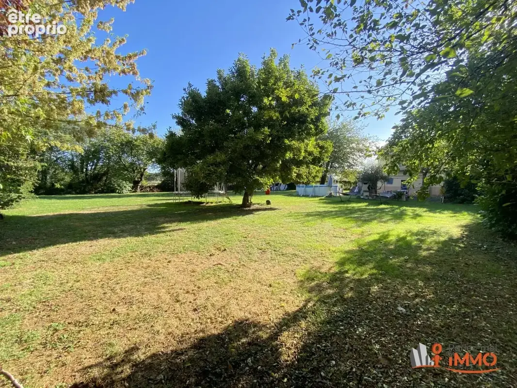 Exclusivité – Charmante maison mitoyenne de 157 m² avec gran - photo 14