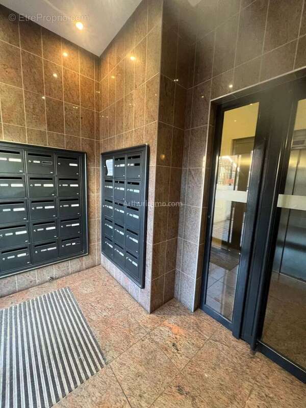 Appartement à CORBEIL-ESSONNES