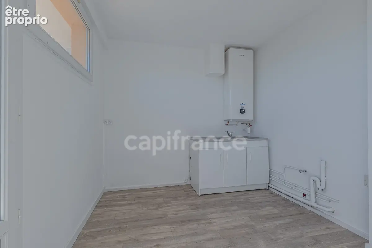 Appartement à vendre 5 pièces  Sainte Foy Les Lyon - photo 4