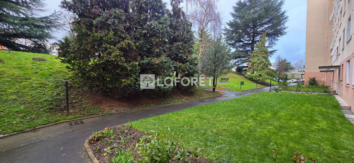 Appartement à PIERREFITTE-SUR-SEINE