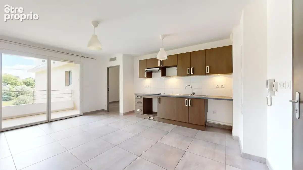 Appartement 38 m² à Marseille-12e  - photo 2