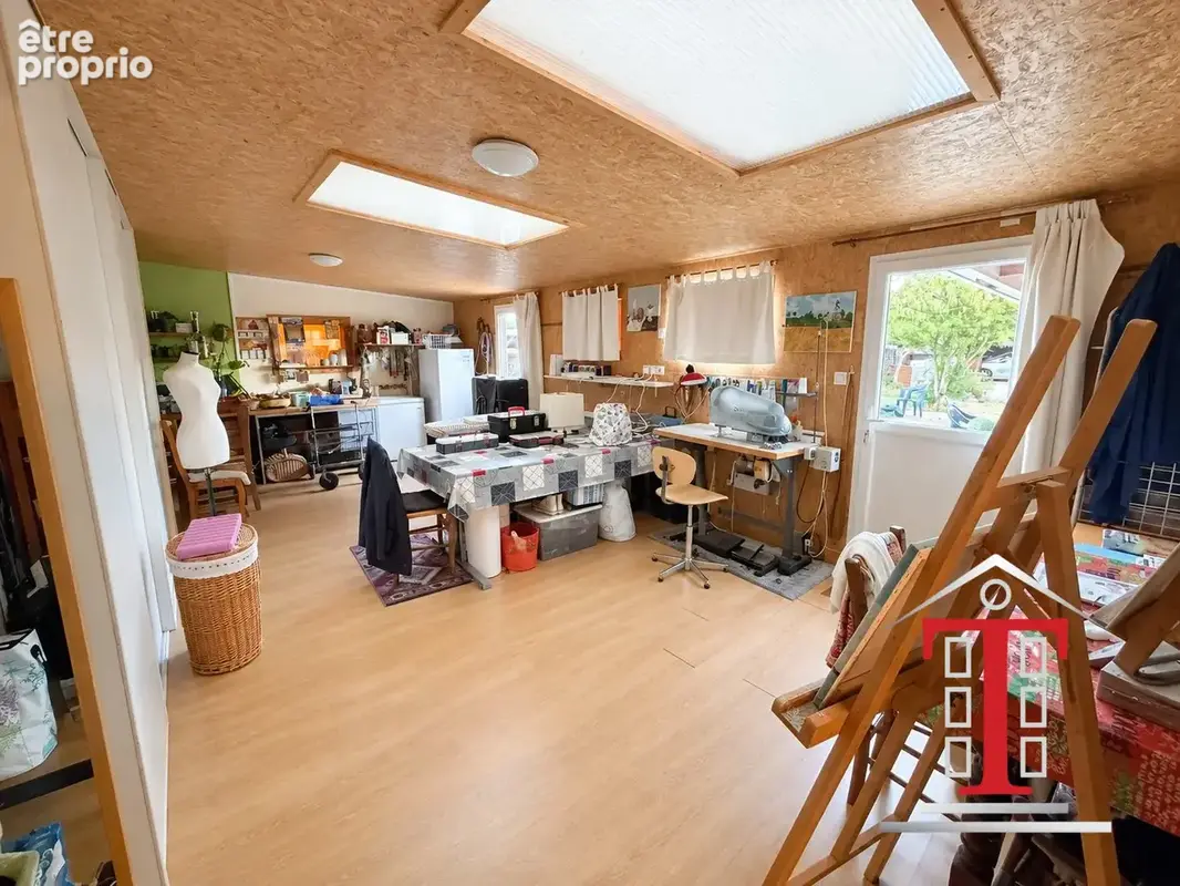 Maison 5 pièces 192 m² à vendre à Beaufort-En-Vallee (49250) - photo 5