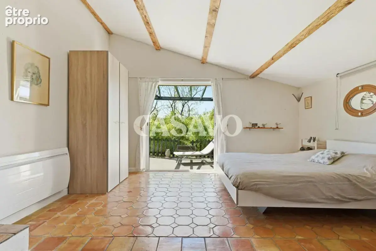 Vente Maison 7 pièces de 162m² - 13840 Rognes - photo 16