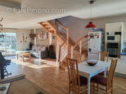 Maison à MONTLOUIS-SUR-LOIRE