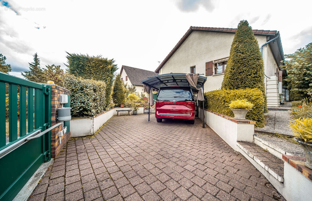 Maison à FONTAINE-LES-DIJON