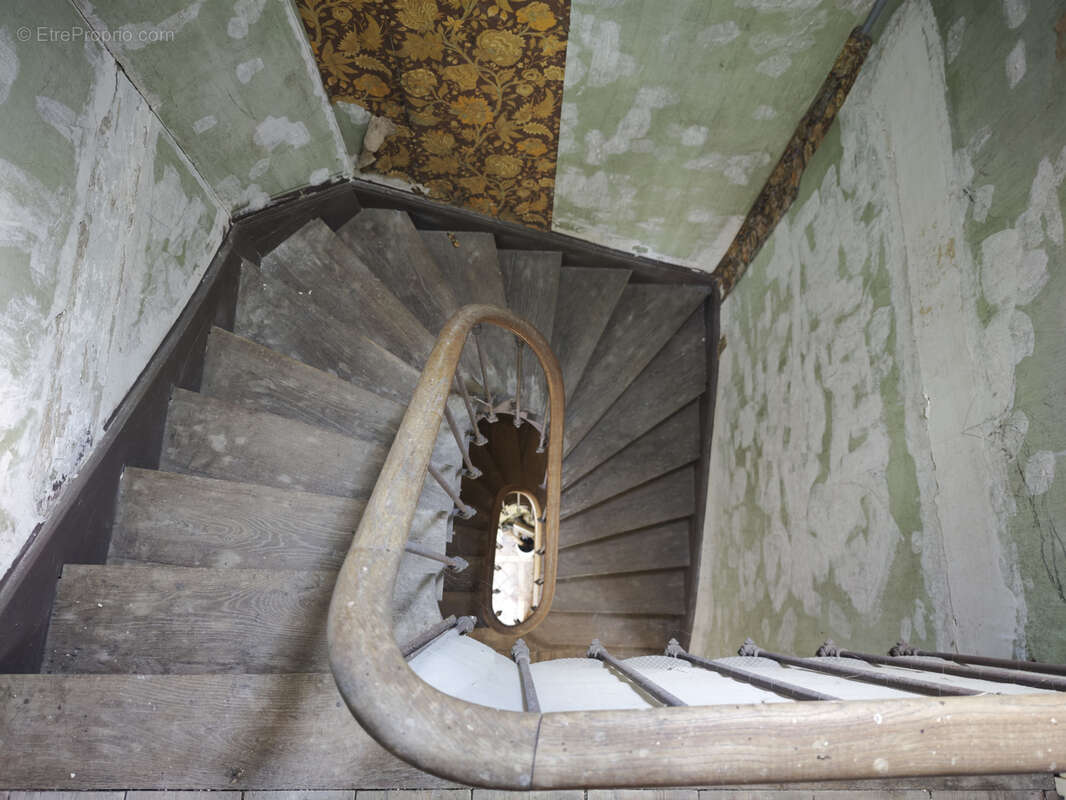 Maison à CHATILLON-EN-BAZOIS