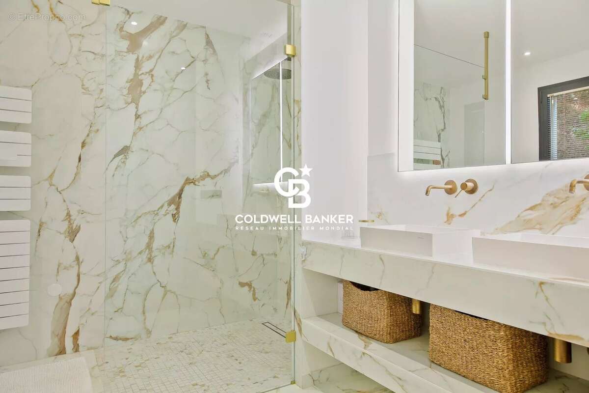 Appartement à LE LAVANDOU