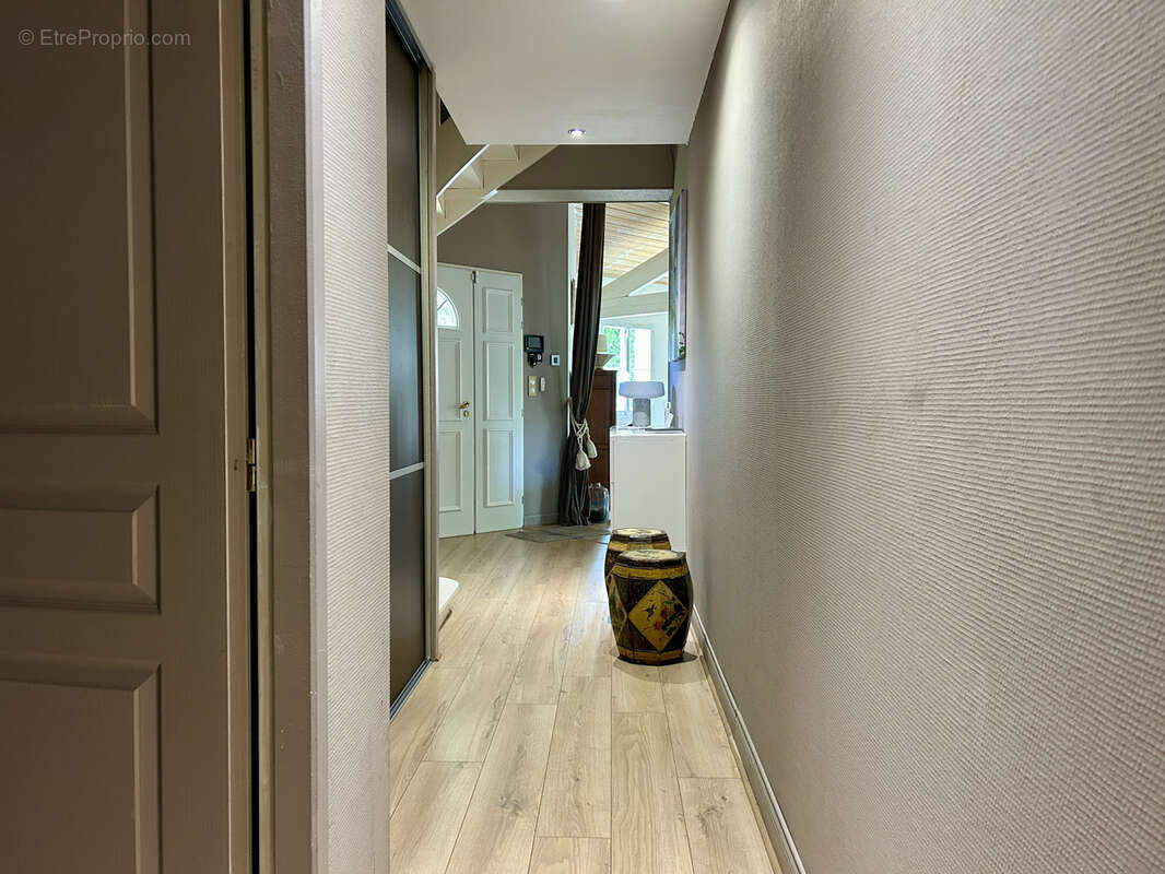 Maison à SALLEBOEUF