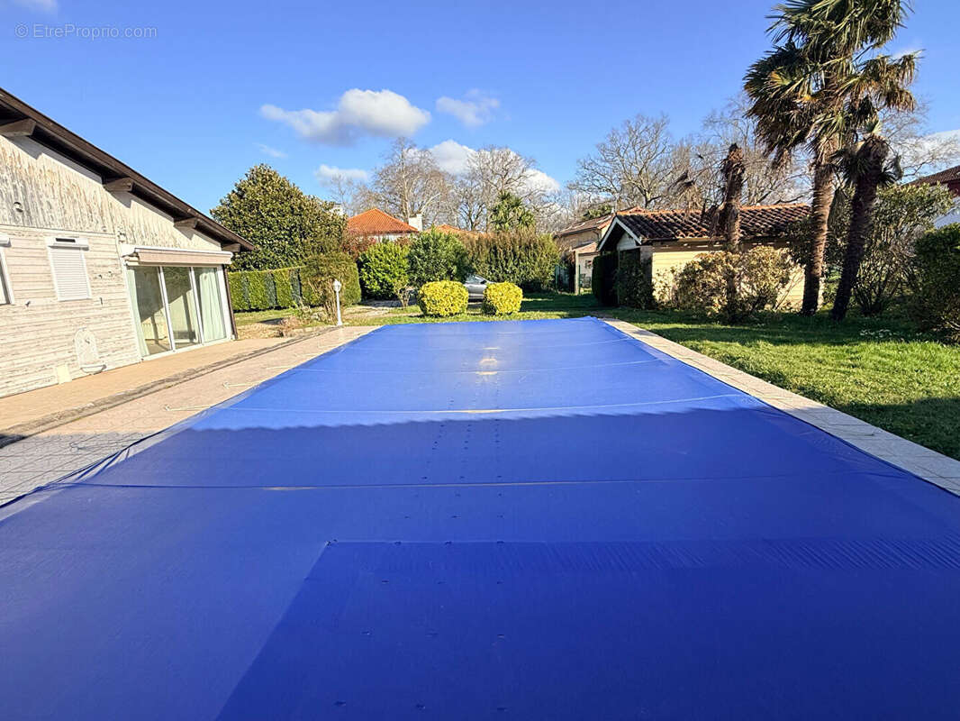 Maison à SAINT-MARTIN-DE-SEIGNANX