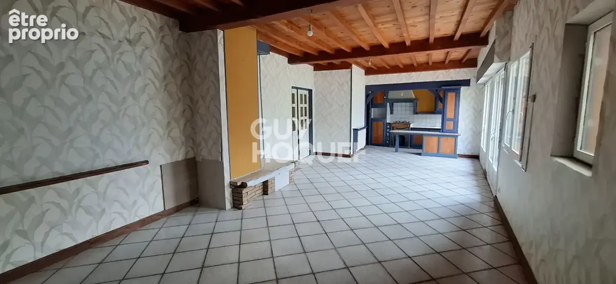 Maison à Fauquembergues - 9 pièces, 6 chambres, grand terrain - photo 2