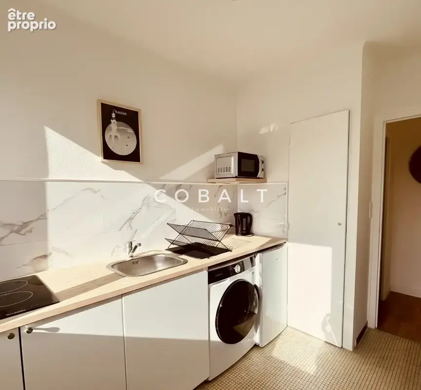 Studio rénové Rond-Point de Paris - photo 2