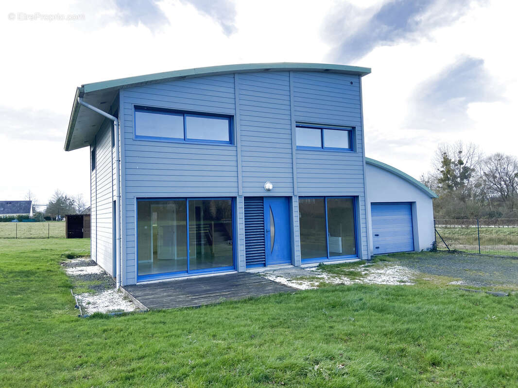 Maison à JANZE