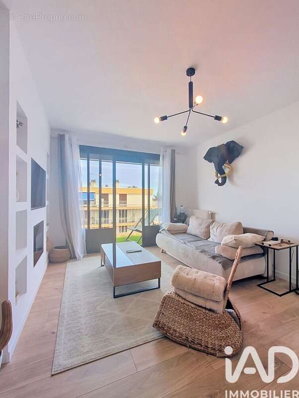Photo 2 - Appartement à NIMES