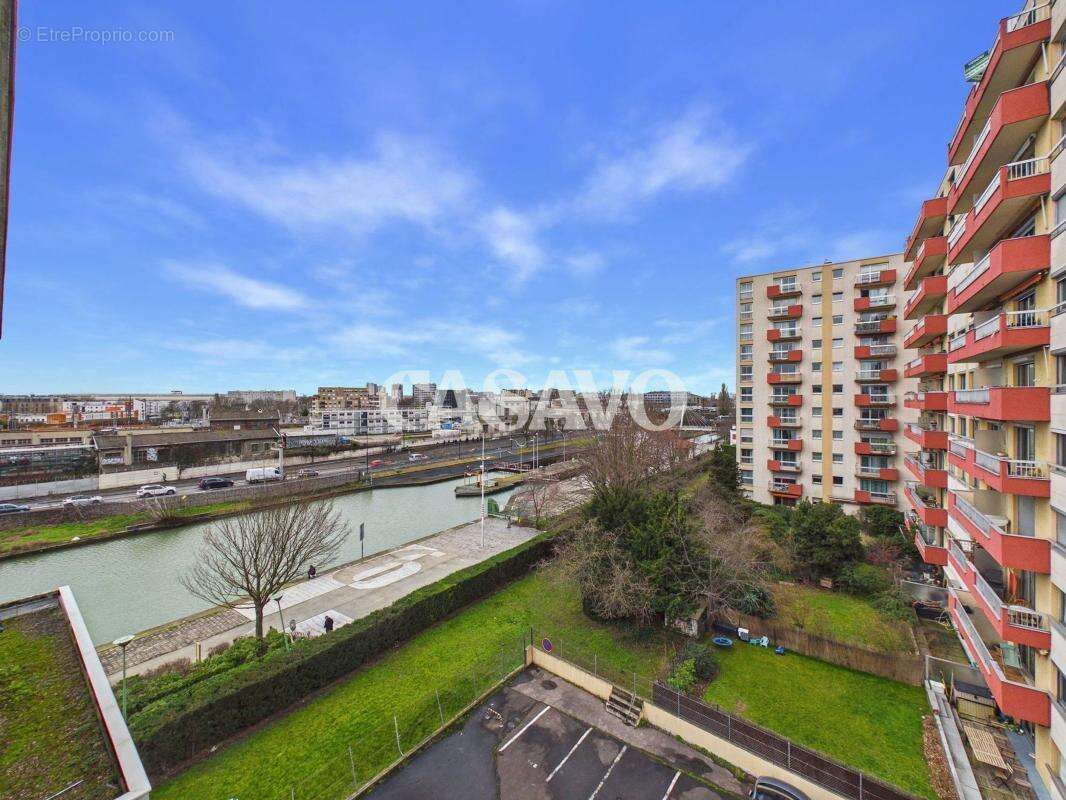Appartement à SAINT-DENIS