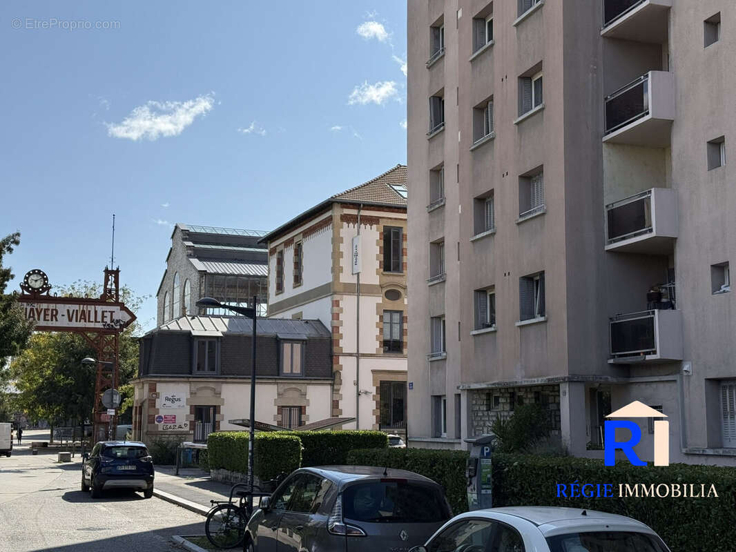 Square des Fusillés - Appartement à GRENOBLE