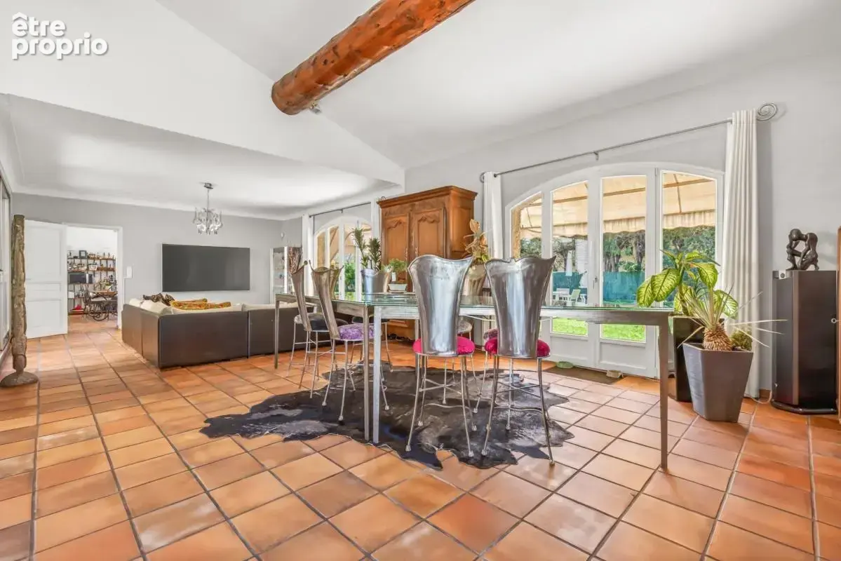 - chateauneuf les martigues (13) - maison de prestige - t10 - 3 suites parentales + 3 chambres - piscine -terrasse - parking - c - photo 3