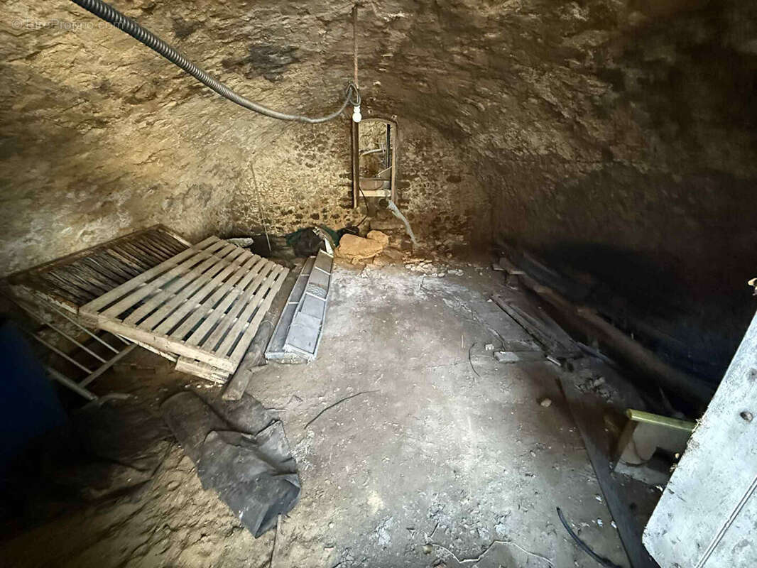 Maison à THORIGNE-SUR-DUE