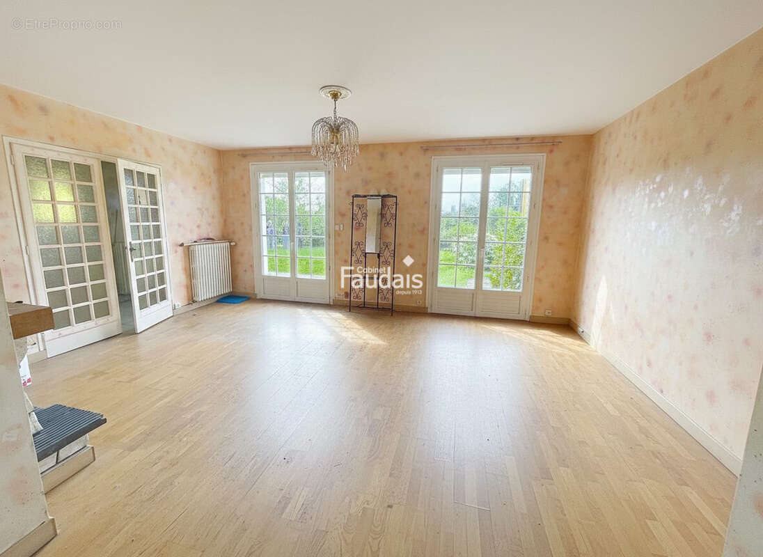 Maison 120 m² à Coutances  - photo 2