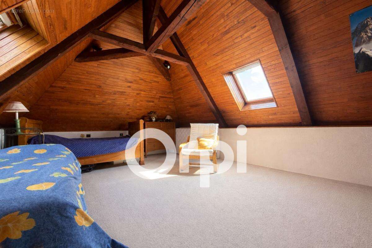 Maison à MONTBONNOT-SAINT-MARTIN